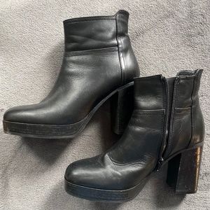 Coach and Four Leather Ankle Boots - Size 9.5